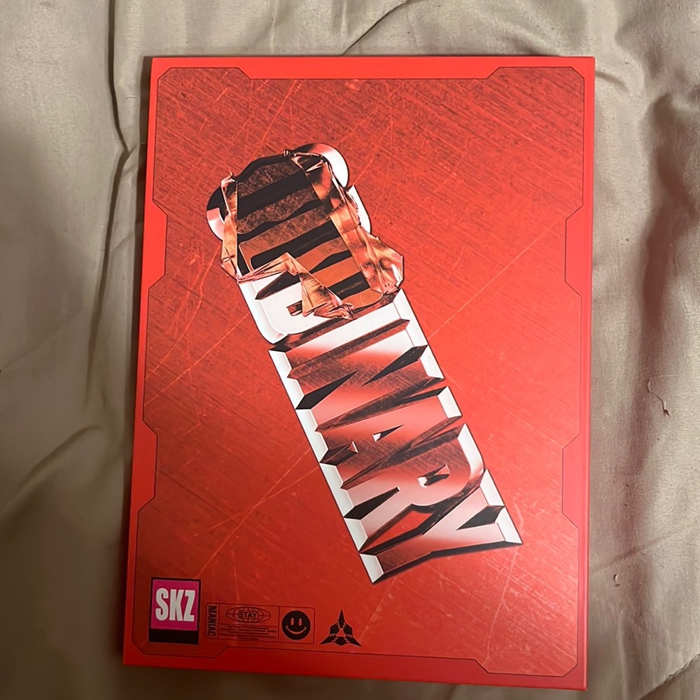 STRAY KIDS MASK OFF ODDINARY ALBUM